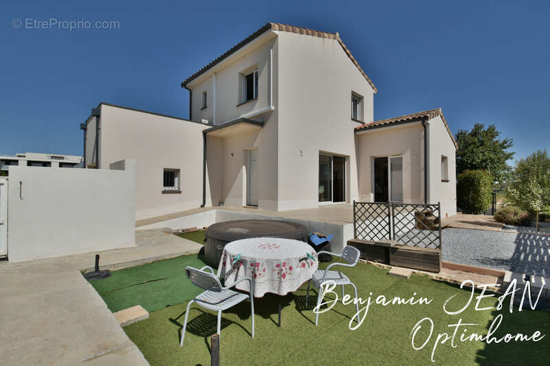 Maison à SERIGNAN