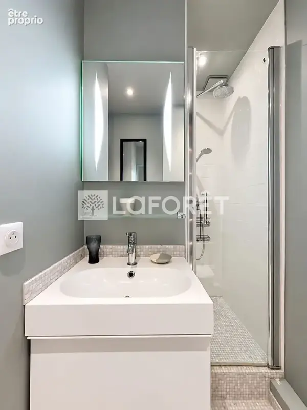 Studio 12 m² rénové au coeur d'un hameau privé - photo 8