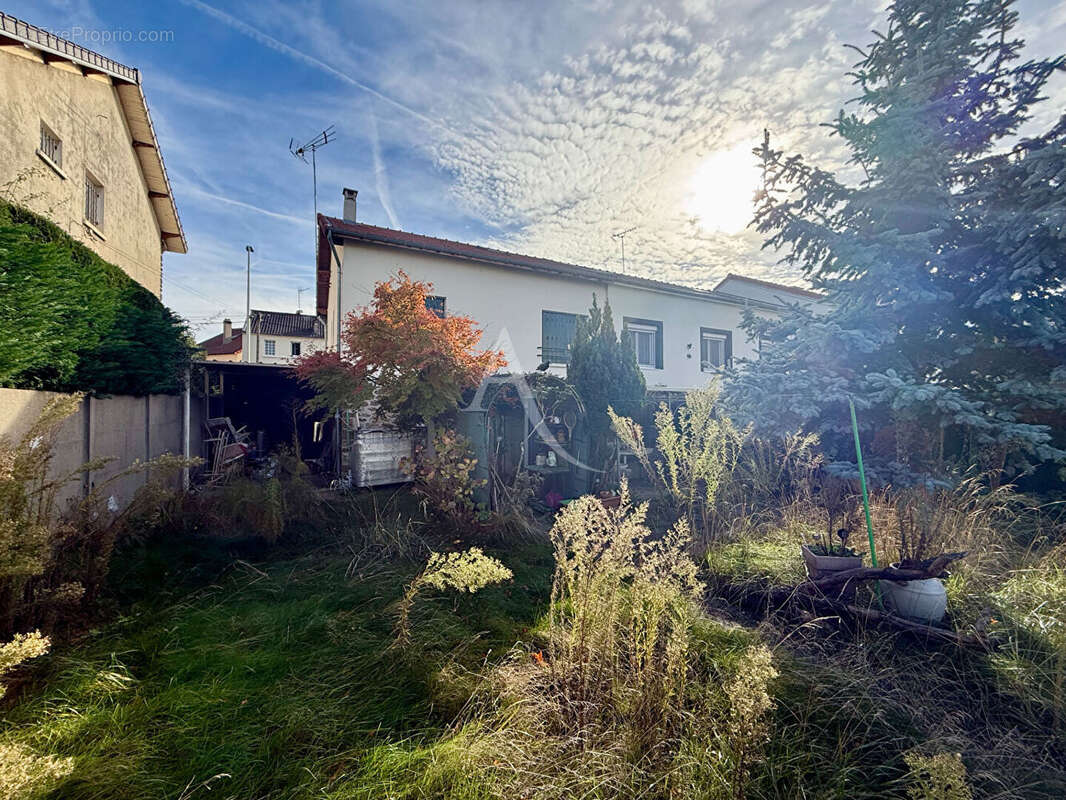 Maison à VILLEMOMBLE