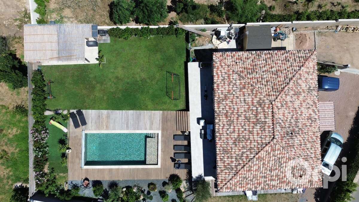 Villa, 3 chambres avec piscine, Lecci - photo 14
