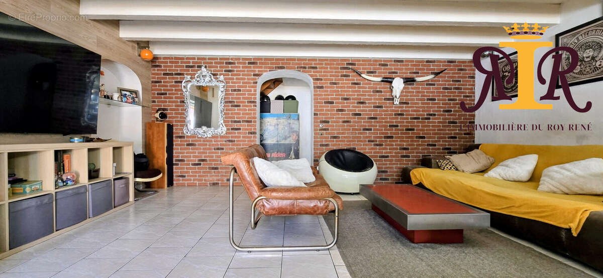 Maison à MARSEILLE-8E