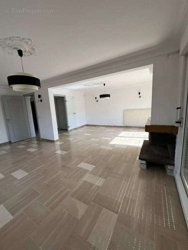 70300 st sauveur maison a vendre - photo 2
