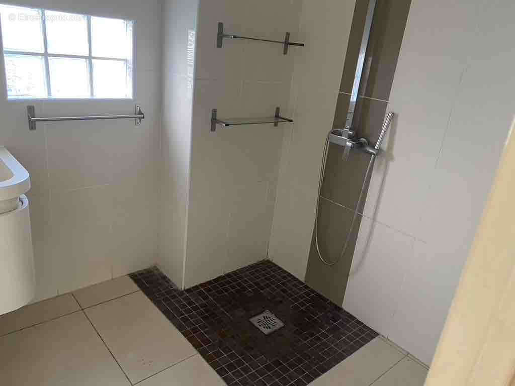 Appartement à SAINT-DENIS