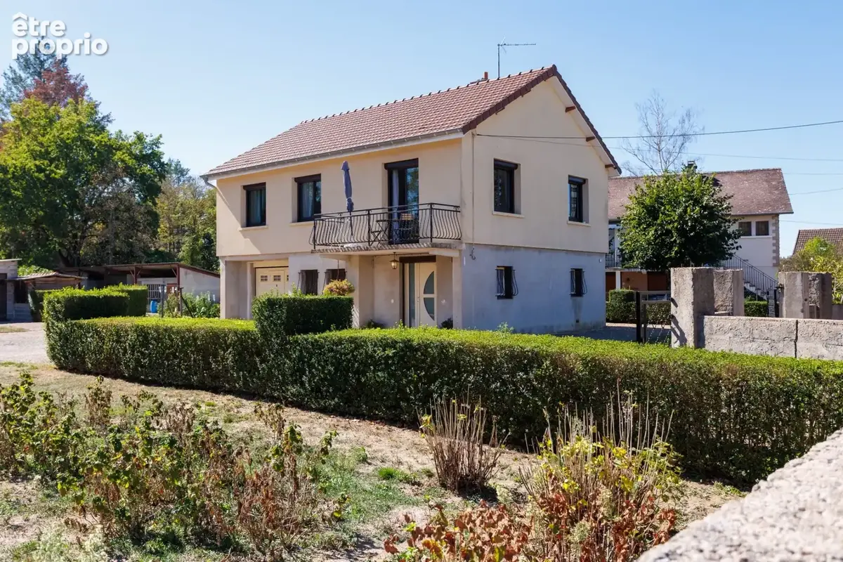 Maison à PARAY-LE-MONIAL