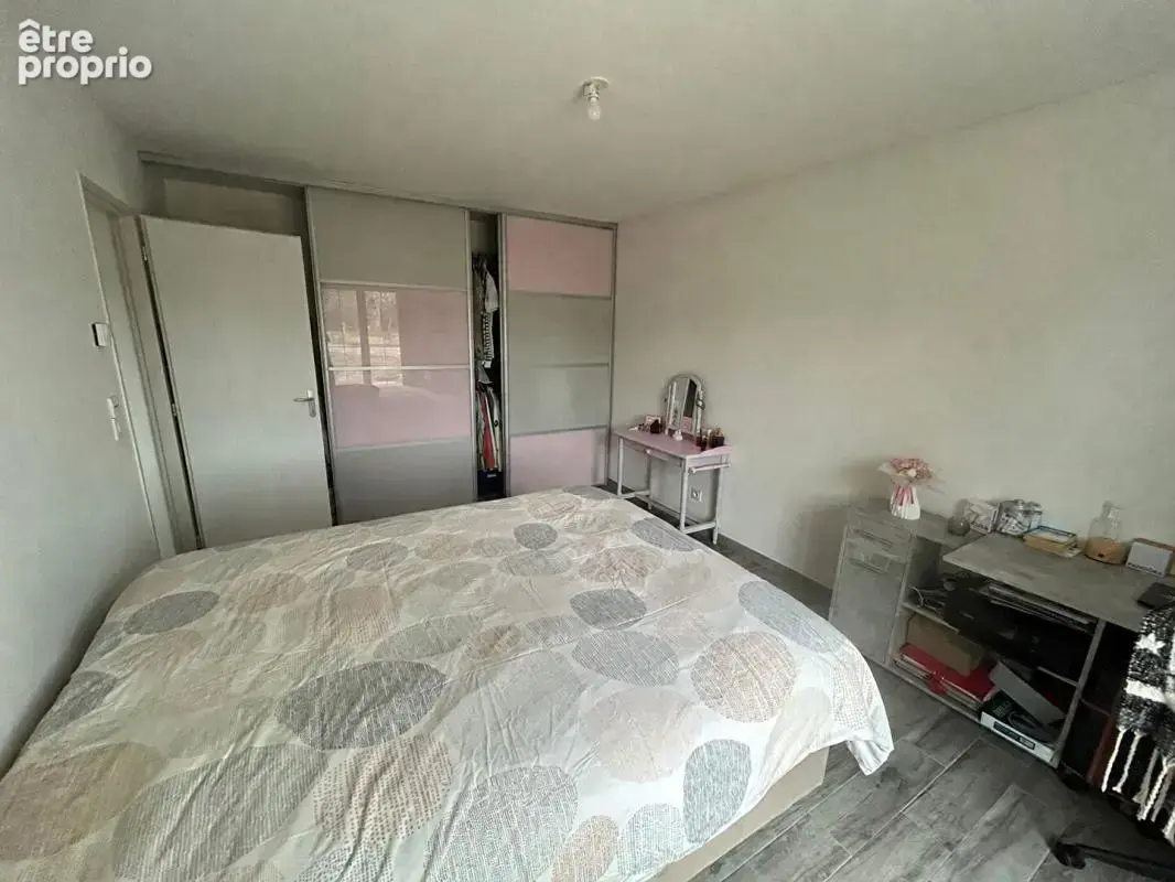 Ensemble immobilier de deux batisses , sur bénouville - photo 5