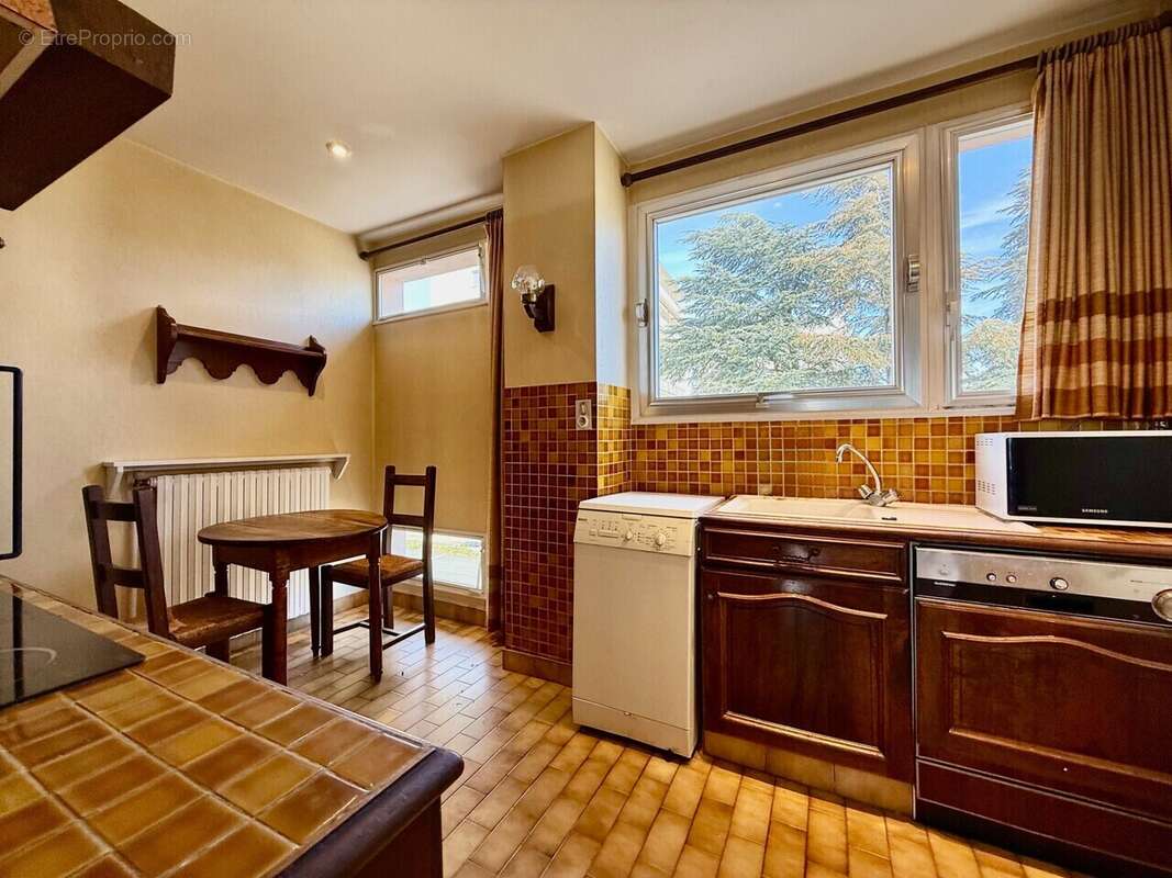 Appartement à ROMANS-SUR-ISERE