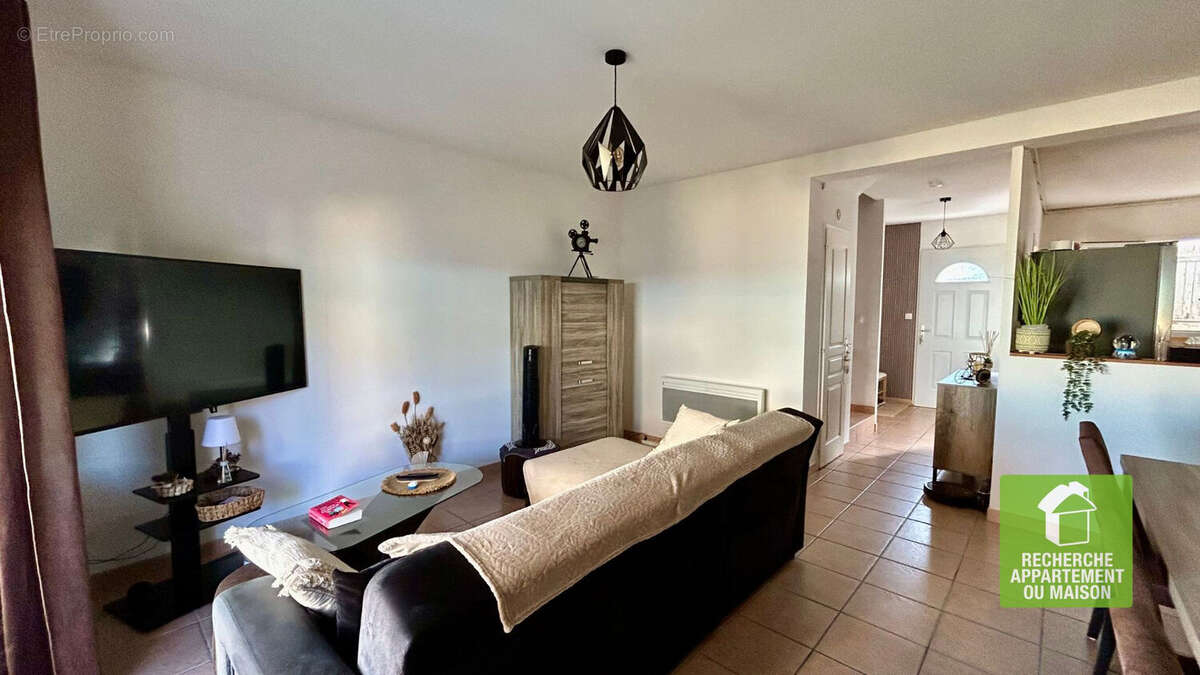 Maison à PONT-DE-CHERUY