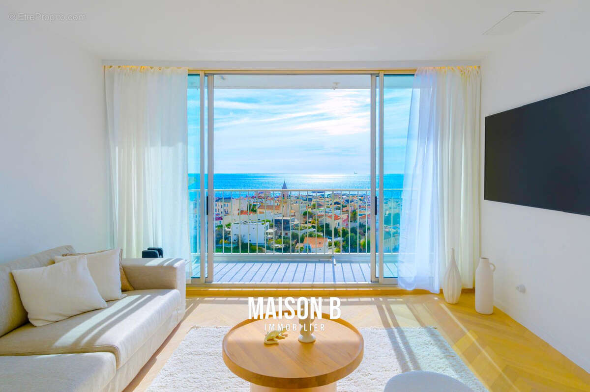 Appartement à MARSEILLE-7E