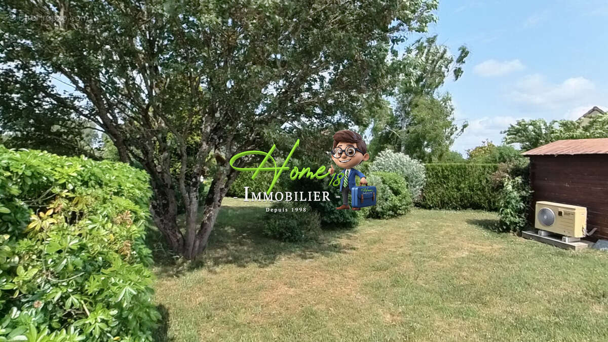 Maison à PLAIMPIED-GIVAUDINS