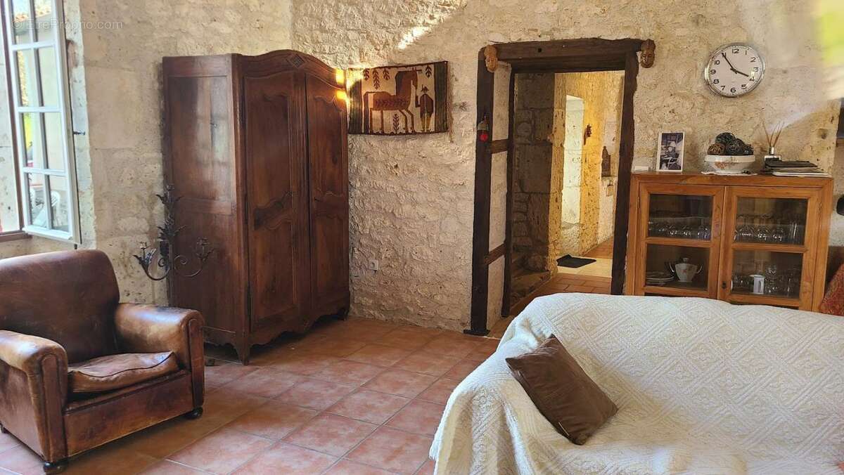 Maison à ROQUECOR