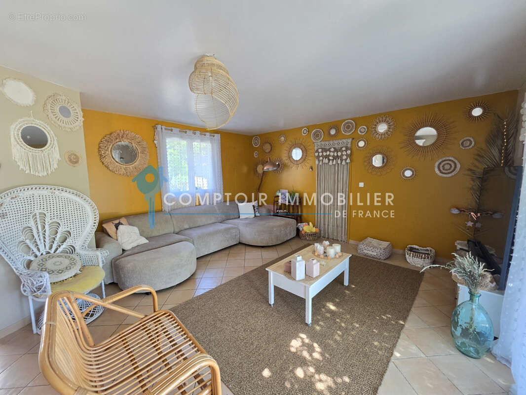 Dépt Hérault (34) - Olmet et Villecun - À vendre - Maison T4/T5 d'environ 120m2, parcelle de 2965m2, terrasse, - photo 8