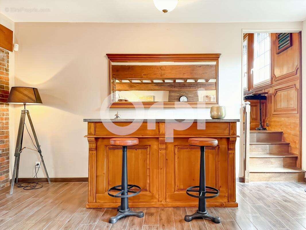 Maison à MARCILLY-LA-CAMPAGNE