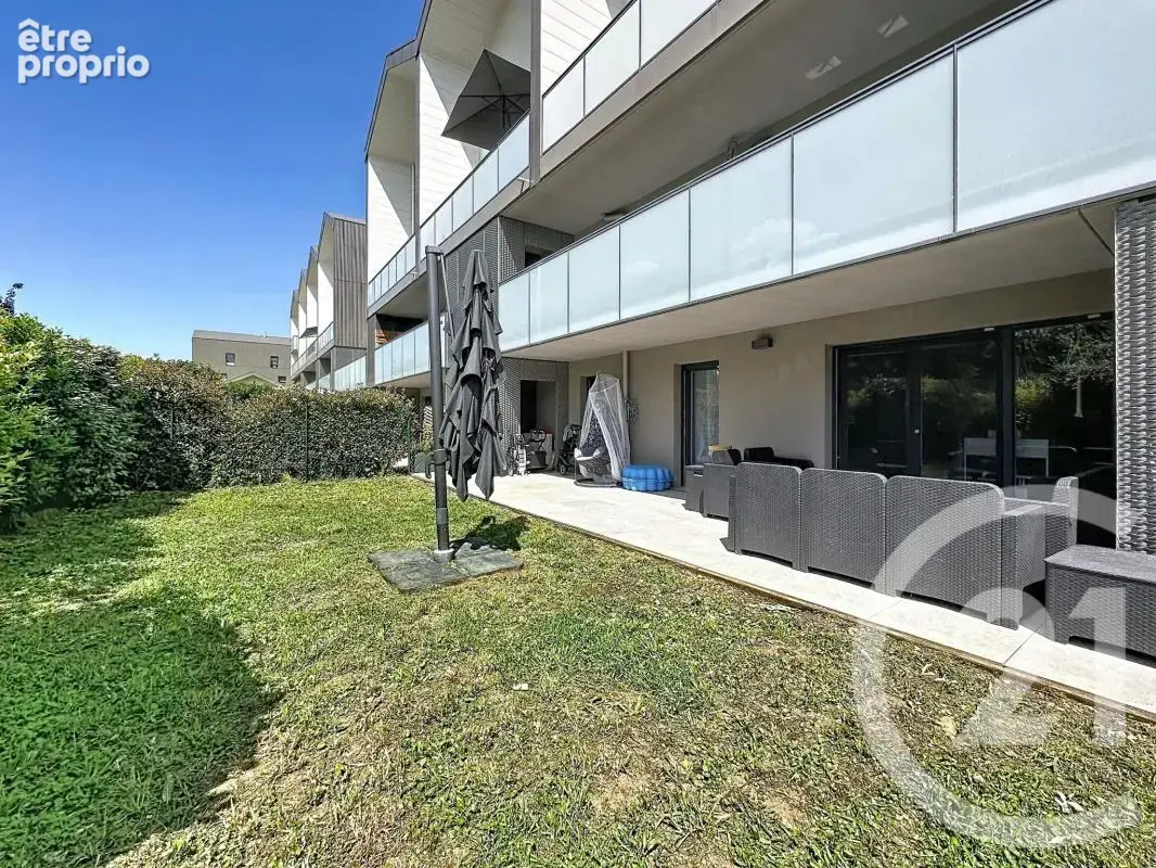 Appartement 60 m² à Saint-Priest  - photo 3