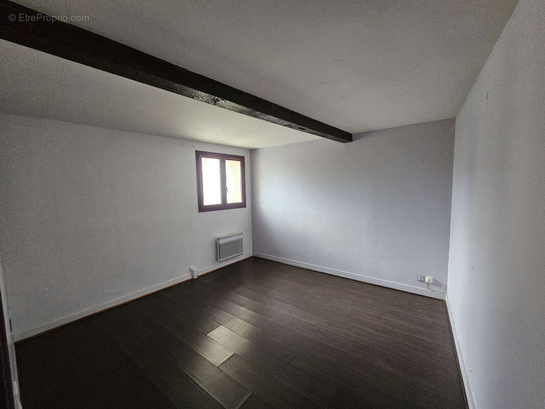 Appartement à AUNEAU