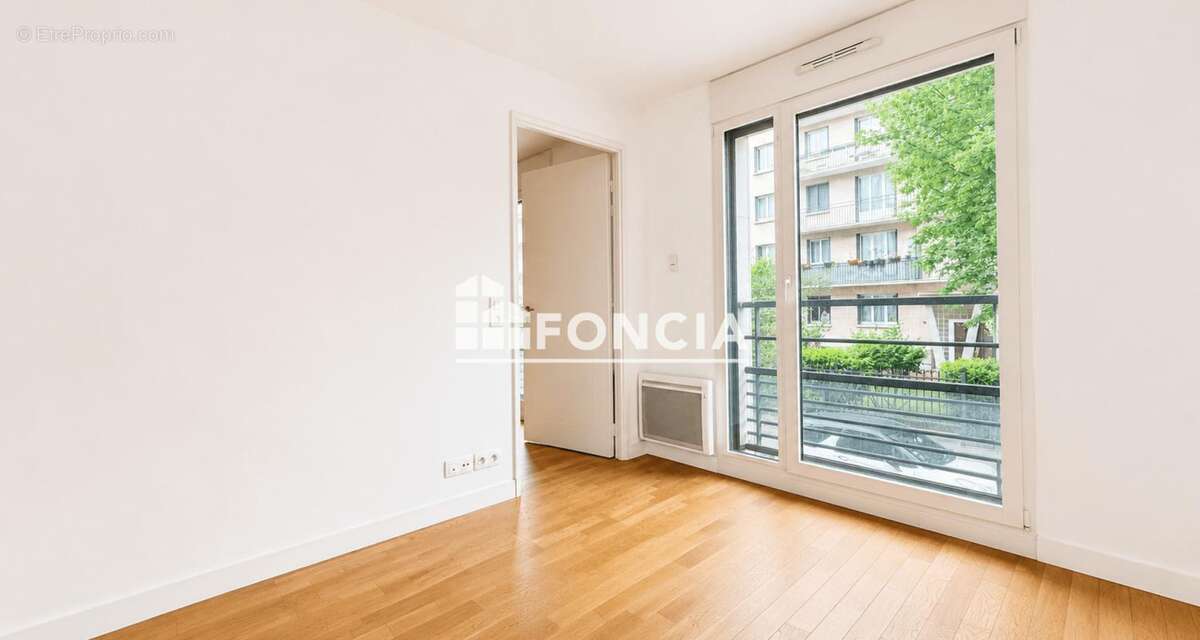 Appartement à SURESNES