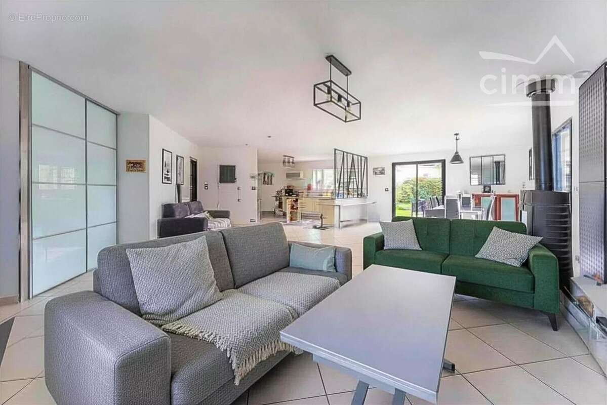 Maison à SAINT-ANDRE-DE-CUBZAC