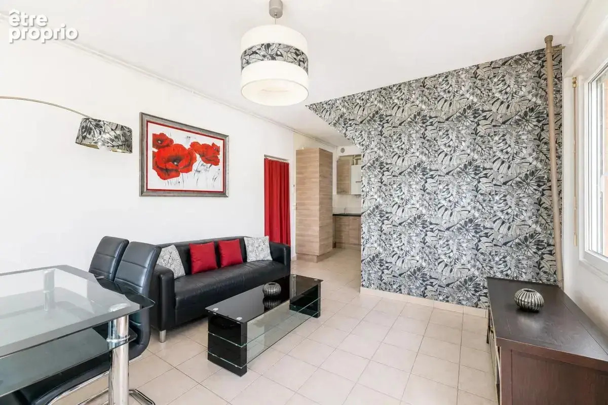 Maison de 6 pièces de 115 m² située à Tours - photo 3