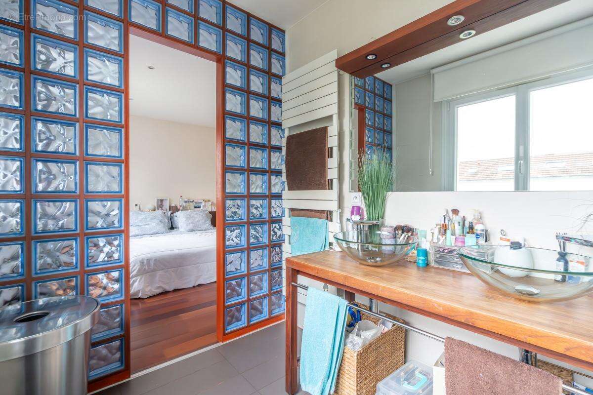 Maison à SAINT-MAUR-DES-FOSSES