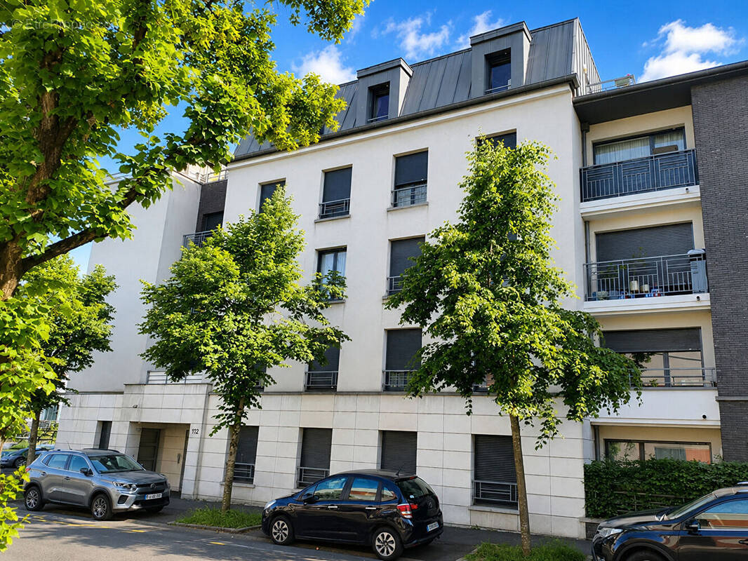 Appartement à MAISONS-ALFORT