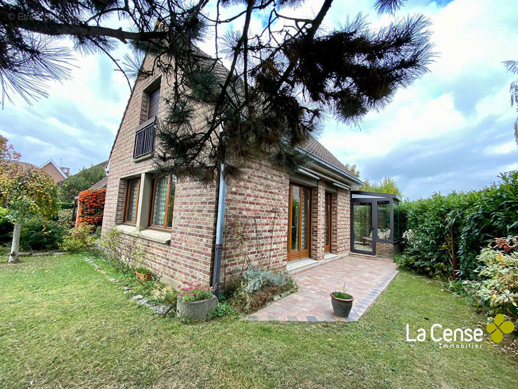 Maison à CAMPHIN-EN-PEVELE