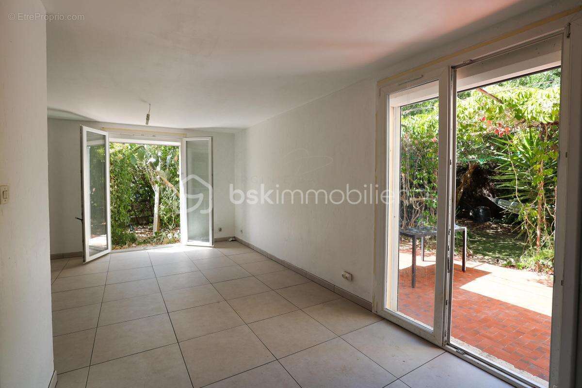 Maison T4 rénovée avec jardin et garage – À 15 min de Narbonne - photo 3