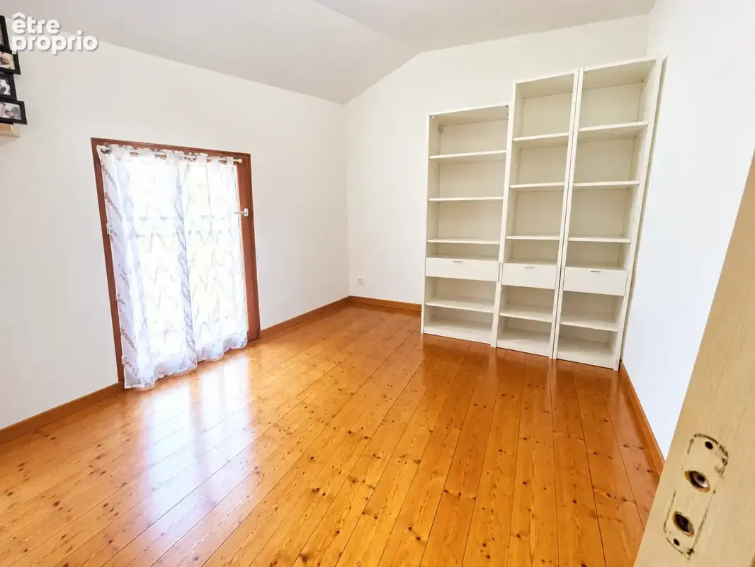 Vente Appartement 4 pièces de 55 m2   Clermont-l’Hérault - photo 3