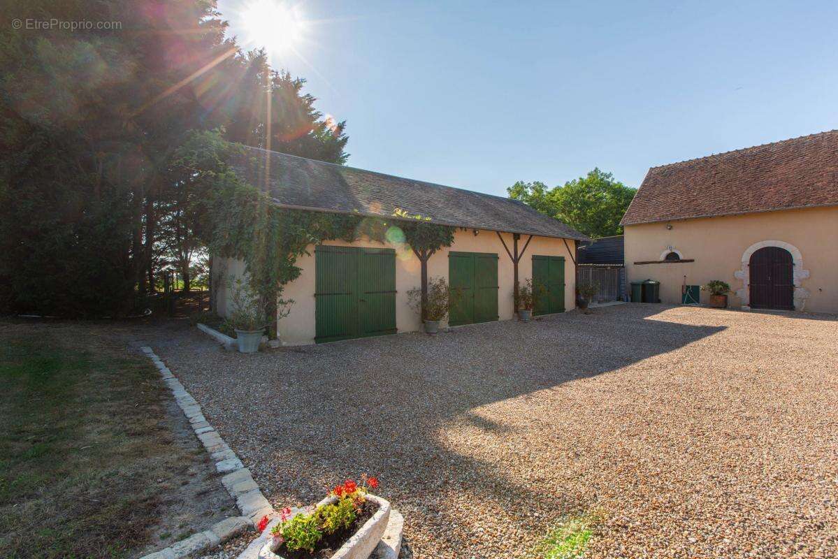 Maison à COUDDES