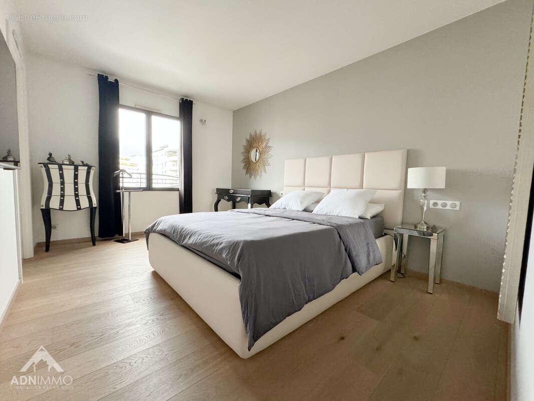 Appartement à SAINT-GENIS-POUILLY