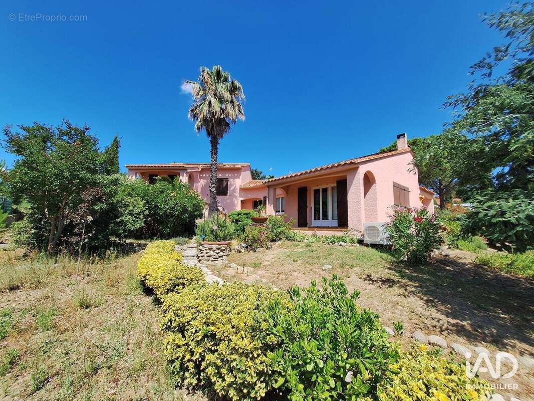 Photo 2 - Maison à LAROQUE-DES-ALBERES