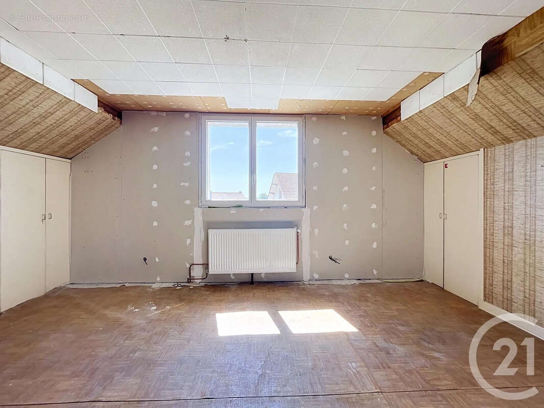 Maison 88 m² à Dogneville  - photo 9
