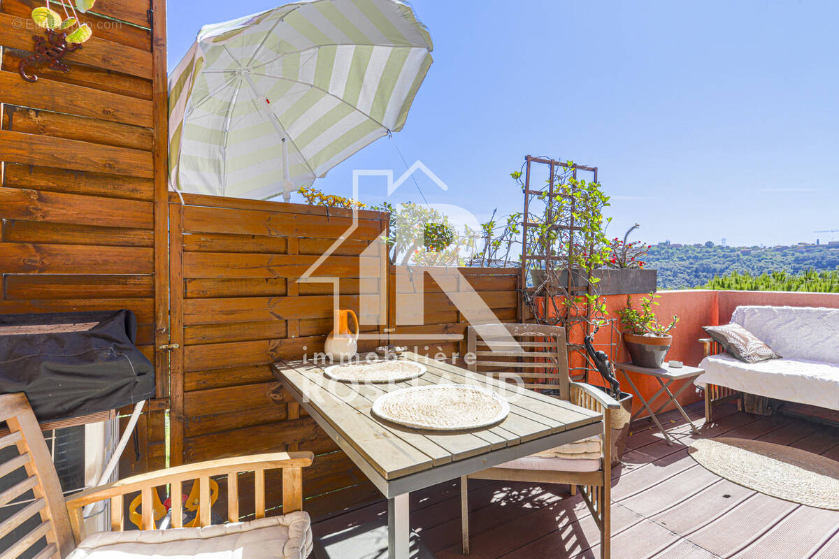 Appartement à NICE
