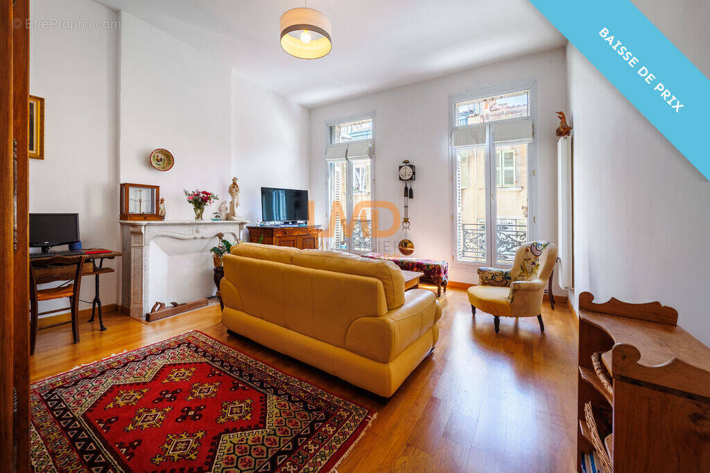Appartement à MARSEILLE-6E