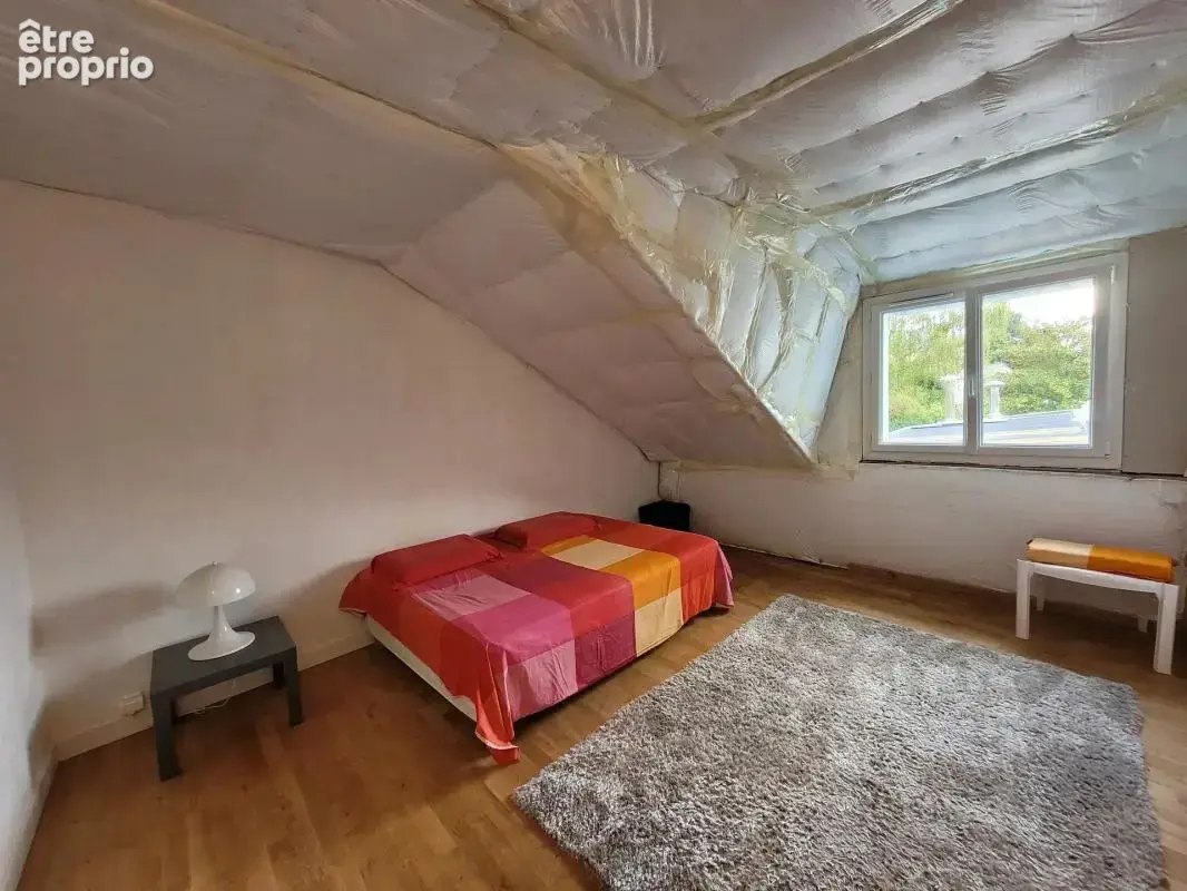 Maison de 5 pièces de 220 m² à Les Portes du Coglais - photo 9