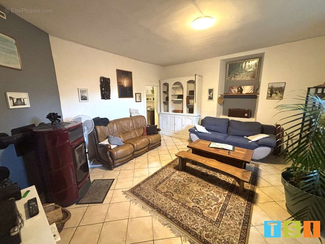 Maison à LOURES-BAROUSSE