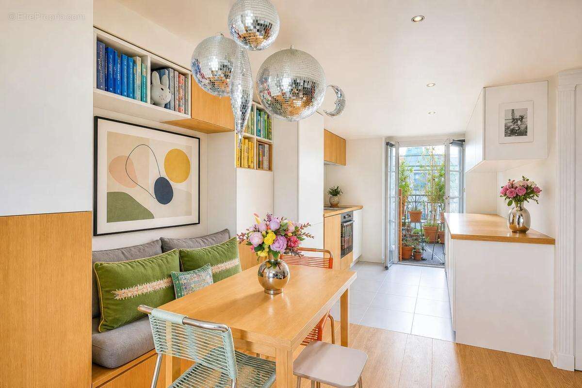 Duplex lumineux avec terrasse Paris 11 - photo 5