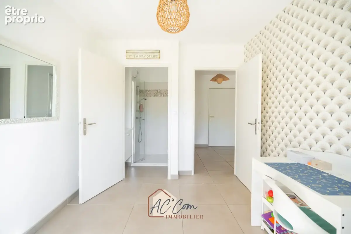 Puyricard   t4 familial en rez-de-jardin avec 141 m2 d’extérieur et garage - photo 12
