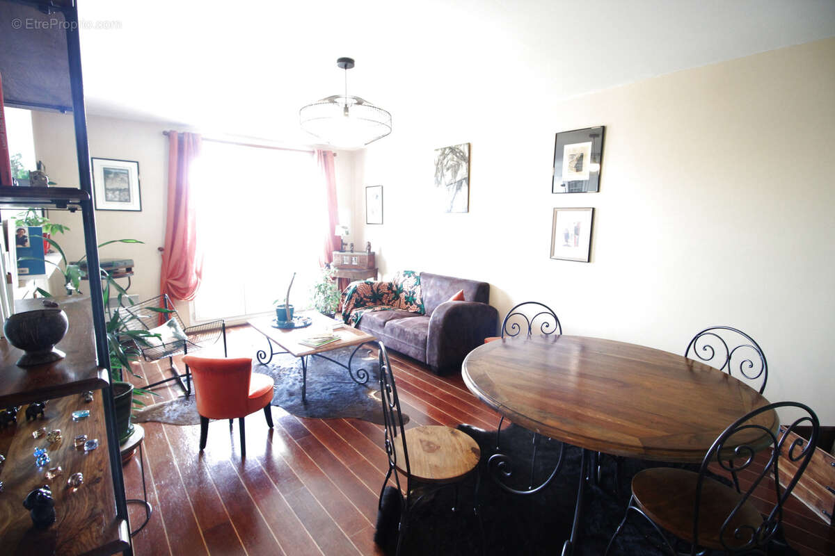 Appartement à LIMEIL-BREVANNES