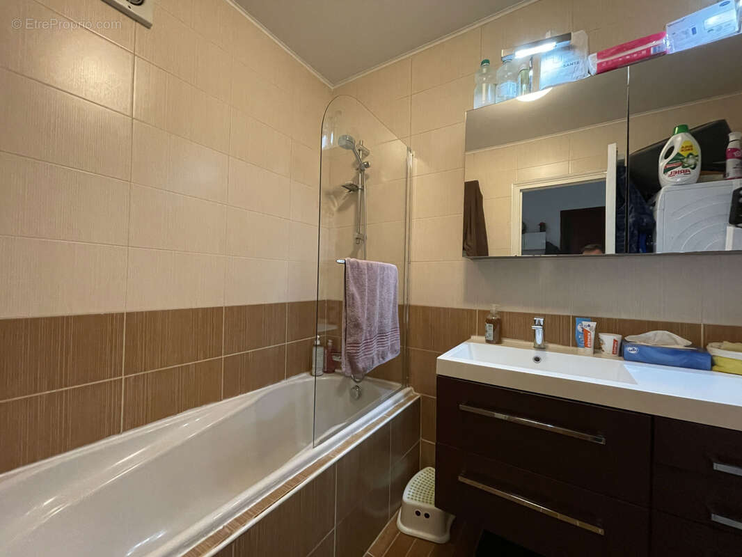 Appartement à NOGENT-SUR-MARNE
