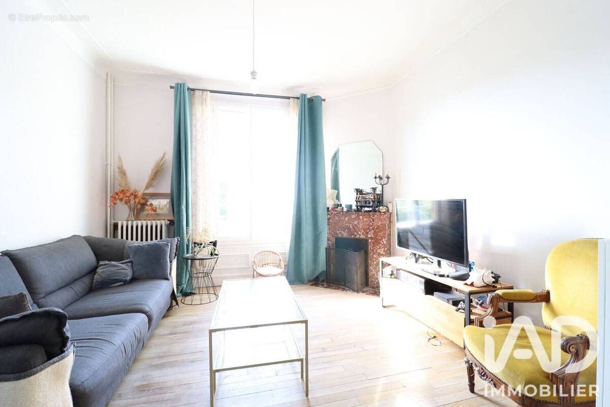Photo 1 - Maison à CHILLY-MAZARIN