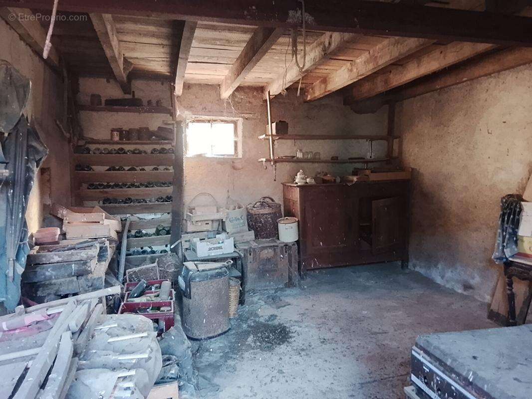Corps de ferme Pouligny Saint Pierre 150 m2 - photo 11