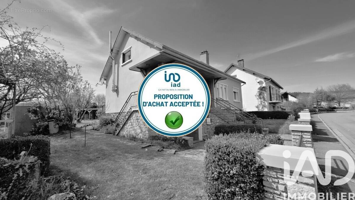 Photo 1 - Maison à AUBRIVES