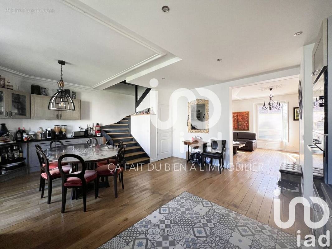 Photo 1 - Appartement à PUTEAUX