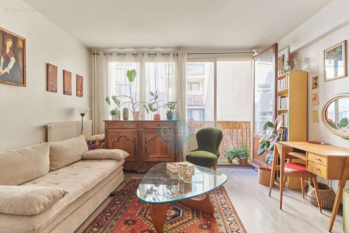 Appartement à PARIS-12E