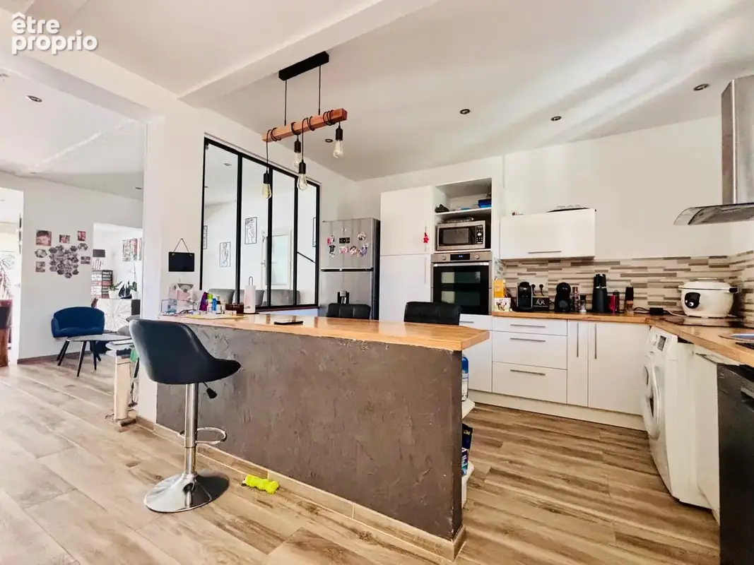Belle maison mitoyenne 117,10 m2   Terrain 100 m2   DPE B   13009 Marseille - photo 4