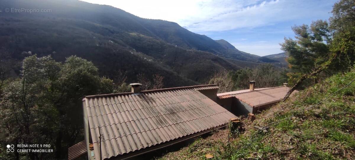 Maison à SAINT-ROMAN-DE-CODIERES