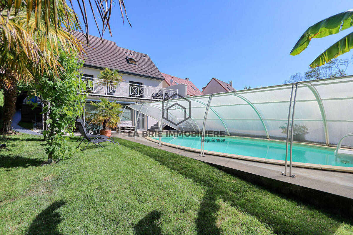 Maison à PERIGNY