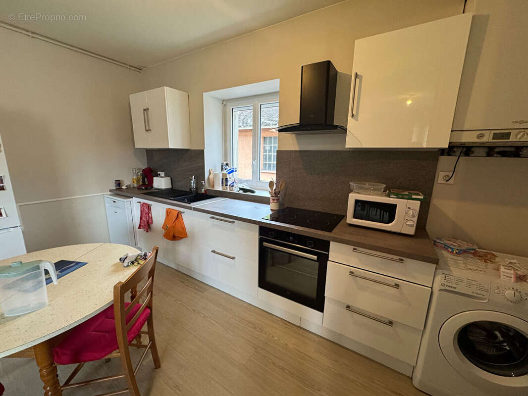 Appartement à THIZY