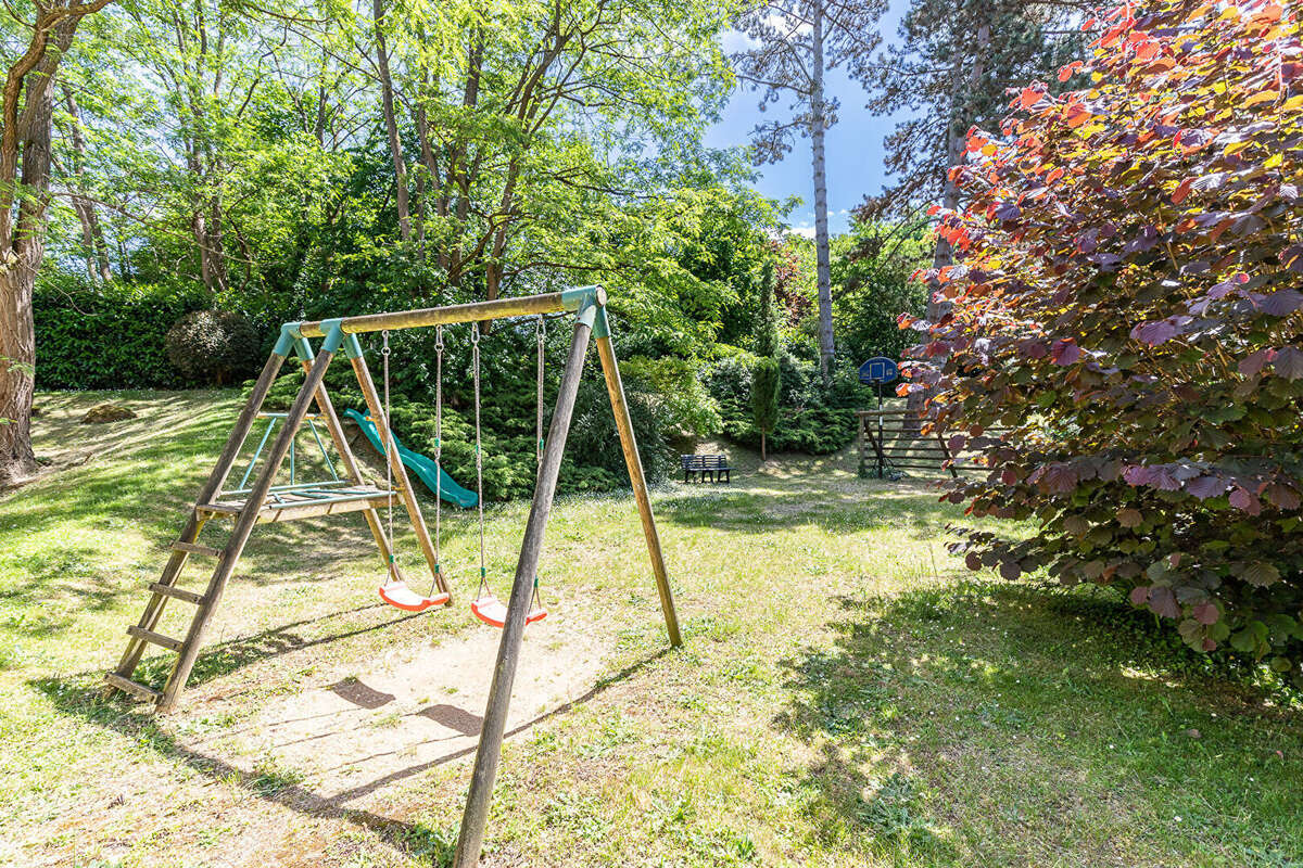 Appartement à BURES-SUR-YVETTE