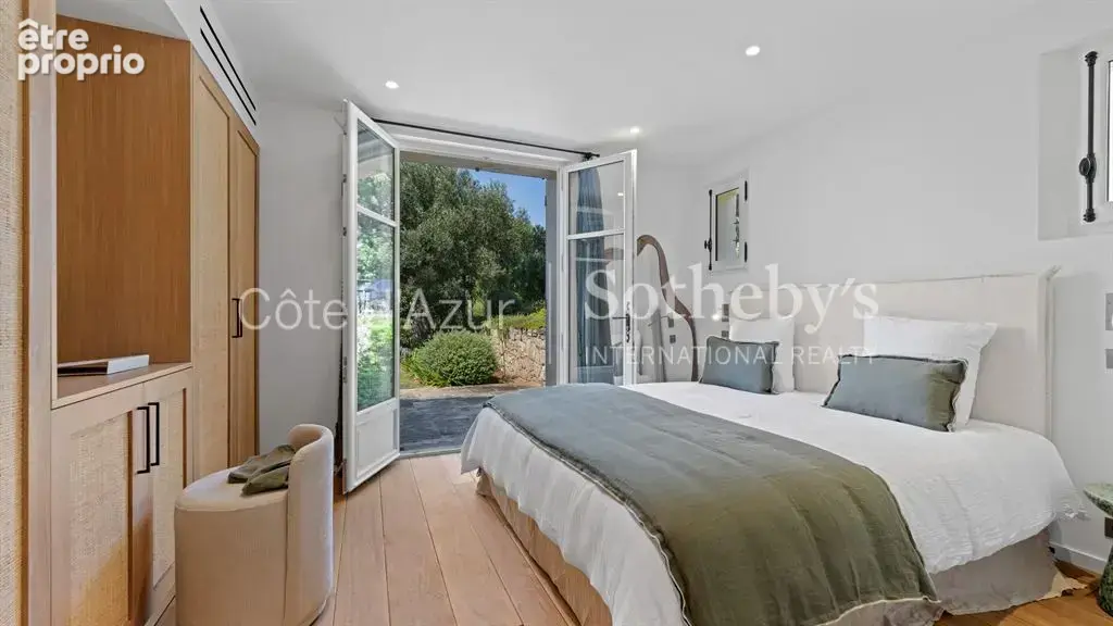Saint-Tropez, domaine de deux villas provençales au Chemin de la Moutte - photo 12