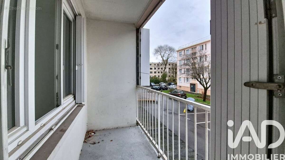 Photo 9 - Appartement à CROSNE